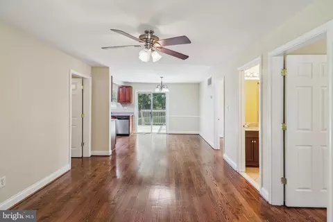 7193 Ohio Ave, Hanover, MD 21076 photo 2