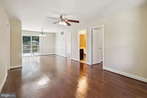 7193 Ohio Ave, Hanover, MD 21076 photo 3
