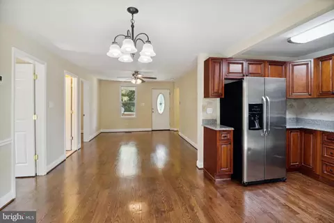 7193 Ohio Ave, Hanover, MD 21076 photo 5