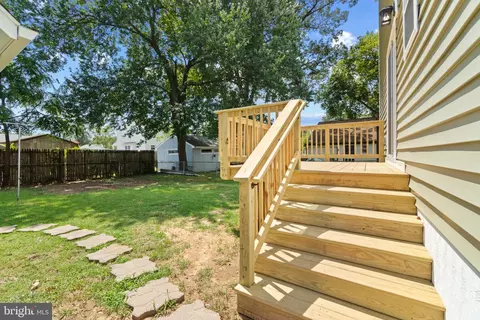 891 Alfred Dr, Pasadena, MD 21122 photo 34