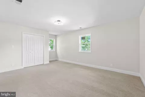 891 Alfred Dr, Pasadena, MD 21122 photo 32