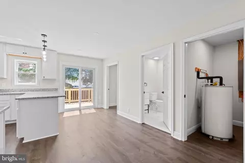891 Alfred Dr, Pasadena, MD 21122 photo 15