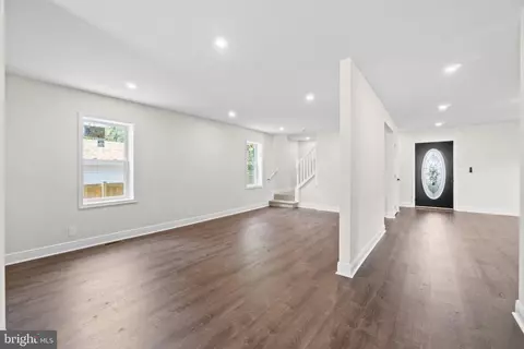 891 Alfred Dr, Pasadena, MD 21122 photo 10