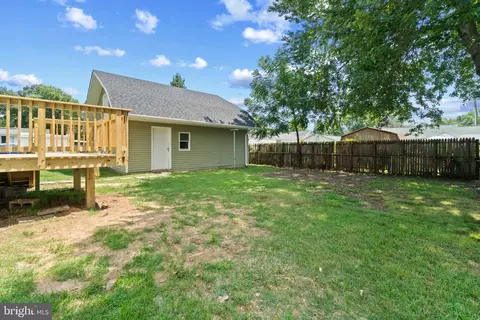 891 Alfred Dr, Pasadena, MD 21122 photo 35