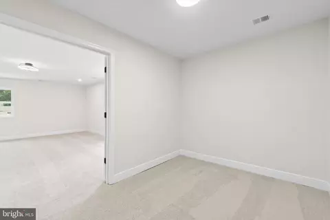 891 Alfred Dr, Pasadena, MD 21122 photo 23