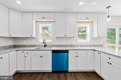 891 Alfred Dr, Pasadena, MD 21122 photo 13