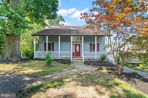 840 Harbor View Ter, Annapolis, MD 21409