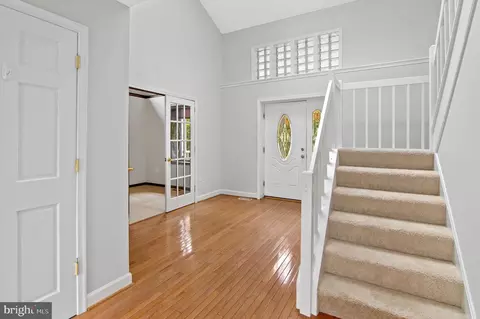 Entry Way - 840 Harbor View Ter, Annapolis, MD 21409 photo 4 of 8