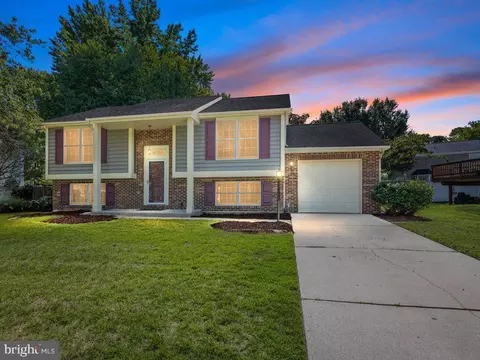 7919 Severn Tree Blvd, Severn, MD 21144