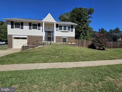 400 Century Vista Dr, Arnold, MD 21012