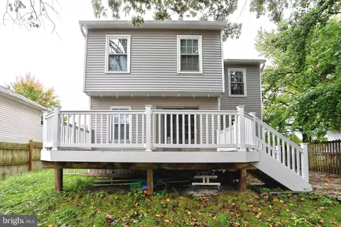 8062 Mayer Ave, Pasadena, MD 21122 photo 3