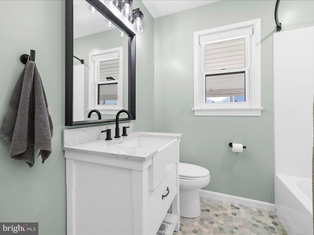 8420 Spring Rd, Pasadena, MD 21122 photo 19