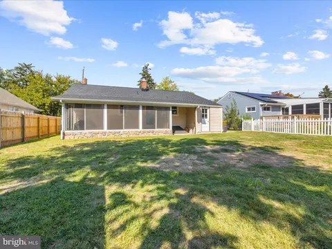 8420 Spring Rd, Pasadena, MD 21122 photo 25