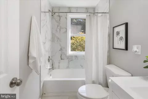 8055 Long Hill Rd, Pasadena, MD 21122 photo 29