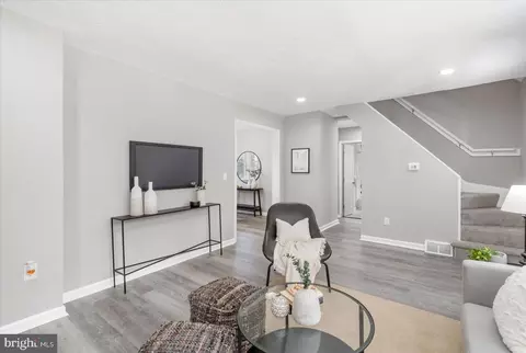 8055 Long Hill Rd, Pasadena, MD 21122 photo 16