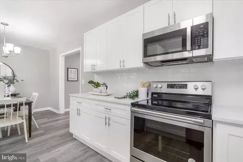 8055 Long Hill Rd, Pasadena, MD 21122 photo 6
