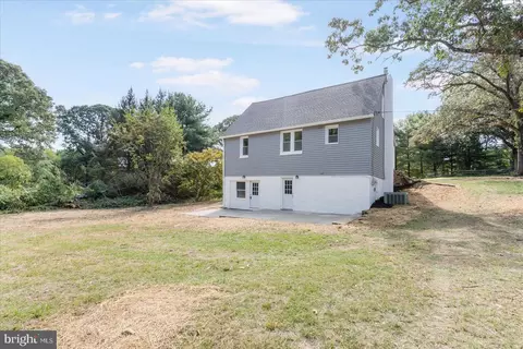 8055 Long Hill Rd, Pasadena, MD 21122 photo 43