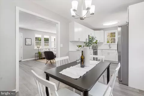 8055 Long Hill Rd, Pasadena, MD 21122 photo 11