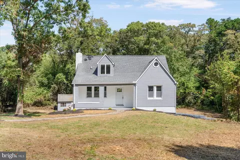 8055 Long Hill Rd, Pasadena, MD 21122 photo 38
