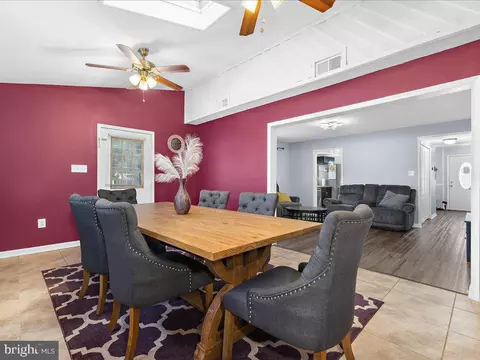 150 Shellcove Rd, Pasadena, MD 21122 photo 9
