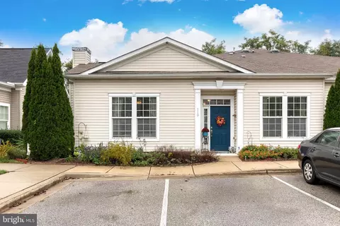 110 Jacobia Dr #A-8, Pasadena, MD 21122