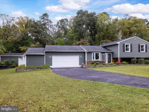 Exterior - 8165 Old Mill Rd, Pasadena, MD 21122 photo 3 of 12