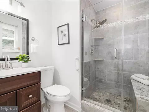 Bath - 8165 Old Mill Rd, Pasadena, MD 21122 photo 3 of 4