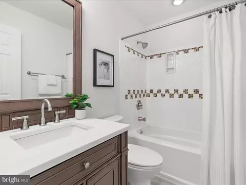 Bath - 8165 Old Mill Rd, Pasadena, MD 21122 photo 1 of 4