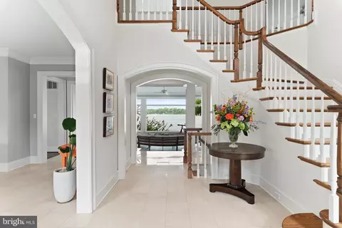700 S River Landing Rd, Edgewater, MD 21037 photo 3