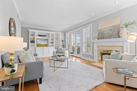 Living - 1016 Boucher Avenue Ct, Annapolis, MD 21403 photo 1 of 2