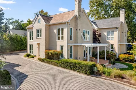 Exterior - 1016 Boucher Avenue Ct, Annapolis, MD 21403 photo 3 of 6