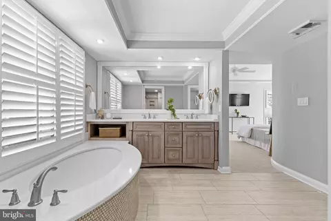 Bath - 1016 Boucher Avenue Ct, Annapolis, MD 21403 photo 1 of 4