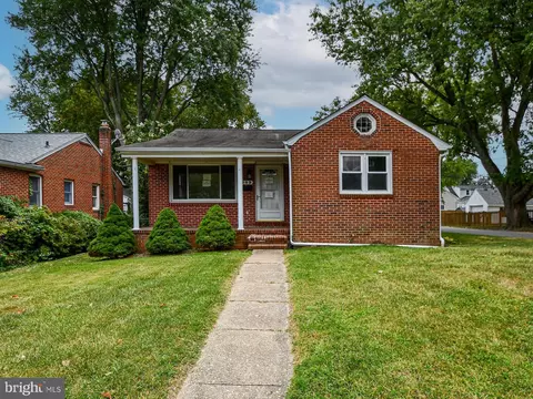 449 Cleveland Rd, Linthicum Heights, MD 21090