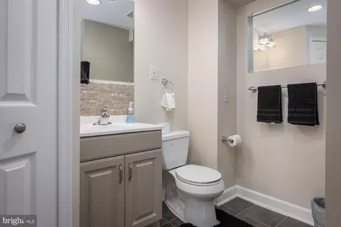 Bath - 8469 Kenton Rd, Pasadena, MD 21122 photo 11 of 12