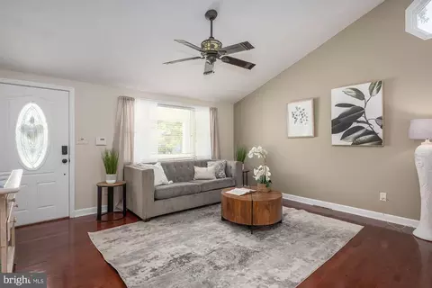 Living - 8469 Kenton Rd, Pasadena, MD 21122 photo 1 of 2