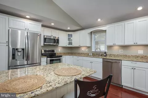 Kitchen - 8469 Kenton Rd, Pasadena, MD 21122 photo 2 of 5