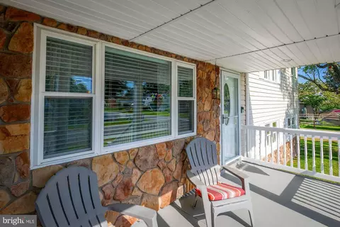 Exterior - 8469 Kenton Rd, Pasadena, MD 21122 photo 4 of 6
