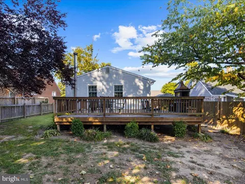 Exterior - 8440 Main Ave, Pasadena, MD 21122 photo 4 of 7