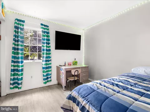 Bedroom - 8440 Main Ave, Pasadena, MD 21122 photo 4 of 8