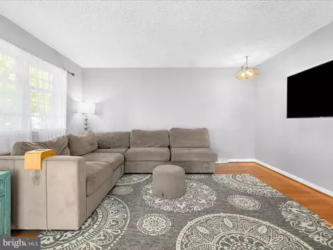 Living - 8440 Main Ave, Pasadena, MD 21122 photo 3 of 3