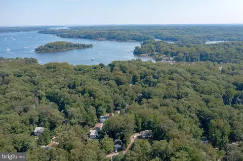 902 Hine Trl, Crownsville, MD 21032