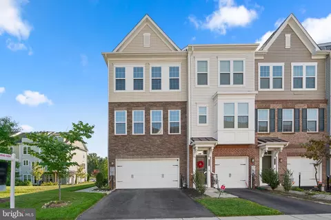 2717 Wessex Cir, Hanover, MD 21076