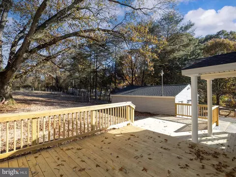 Exterior - 1256 Thompson Ave, Severn, MD 21144 photo 13 of 14