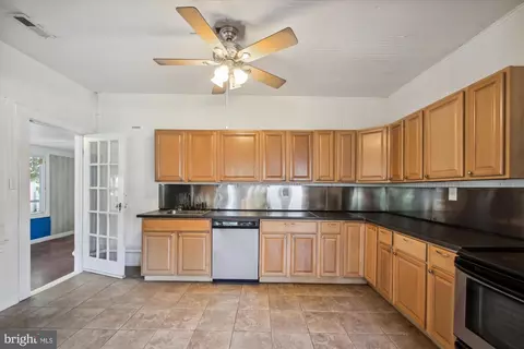 611 Clark Ave, Deale, MD 20751 photo 21