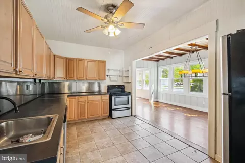 611 Clark Ave, Deale, MD 20751 photo 22