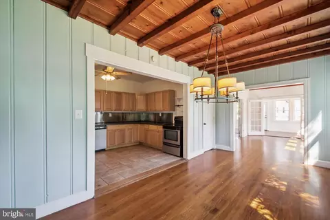 611 Clark Ave, Deale, MD 20751 photo 16