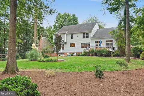 Exterior - 1205 Thomas Point Ct, Annapolis, MD 21403 photo 4 of 21