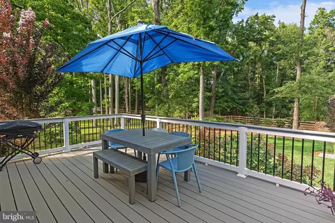 Exterior - 1205 Thomas Point Ct, Annapolis, MD 21403 photo 10 of 21