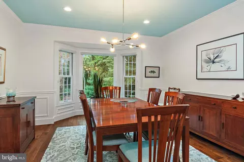 Dining - 1205 Thomas Point Ct, Annapolis, MD 21403 photo 2 of 7