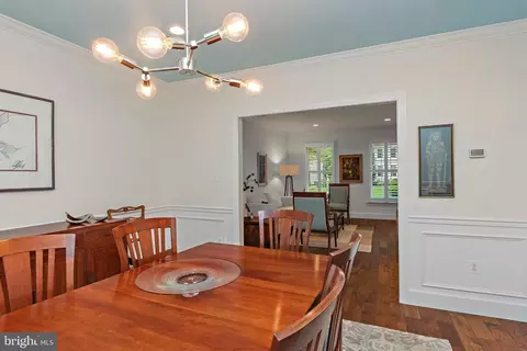 Dining - 1205 Thomas Point Ct, Annapolis, MD 21403 photo 4 of 7